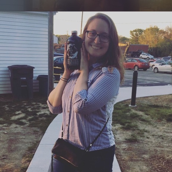 Meet your Posher, Adele - Picture 1 of 1